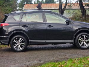 2016 Toyota RAV4 2.0 D4D Luna - Image 4