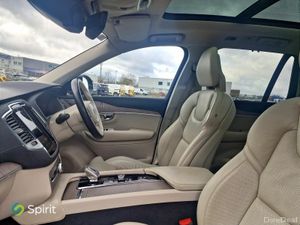 Volvo XC90 T8 "Plug In Hybrid" AWD, Inscription, F - Image 4
