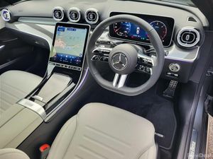 Mercedes-Benz C-Class C200d AMG LINE PLUS EDITION - Image 2