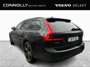 Volvo V90 Ultra T8 PHEV - Image 3