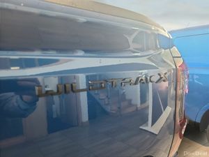 Ford Ranger Wildtrak X 2.0D - Image 3