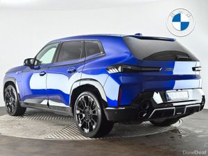 BMW XM 50e - Image 2