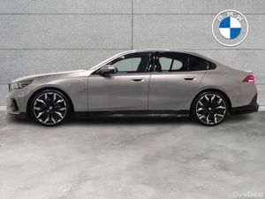 BMW 5-Series 530e M Sport Pro Saloon - Image 4