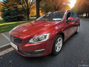 2016 Volvo V60  D4 (190hp) SE - Image 3
