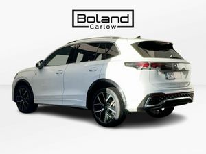 Volkswagen Tiguan 2.0TDI R-LINE *AUTO* €110 PER WE - Image 4