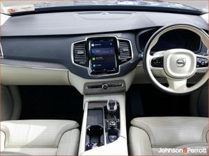 Volvo XC90 T8 455hp AWD Plus Bright (Two Year Volv - Image 2