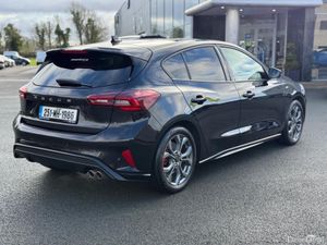 Ford Focus St-Line 1.0T EcoBoost 125Ps **Warranty - Image 2