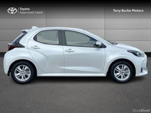 Toyota Yaris - Hybrid - New Generation - Luna Edit - Image 3