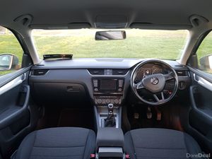 Skoda Octavia 2014 - Image 2