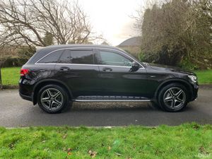 Mercedes-Benz GLC220d AMG 2019 - Image 2