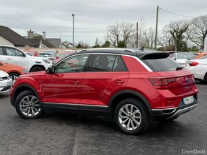 232 VW T-ROC STYLE 2.0TDI 150BHP AUTOMATIC - Image 3