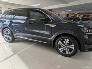 Kia Sorento 1.6 PHEV K4 4X4 7 seats - Image 4