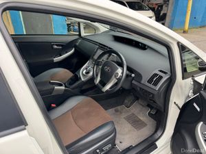 Toyota Prius - Image 4