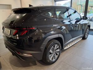 Hyundai Tucson COMFORT PLUS HYBRID - Side Steps - - Image 2