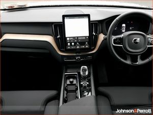 Volvo XC60 T6 350bhp AWD PHEV Plus Dark (Panoramic - Image 2