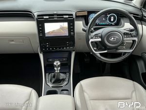 Hyundai Tucson 2WD Executive - Image 2