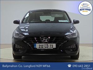 Hyundai i30 Diesel Deluxe - Image 3