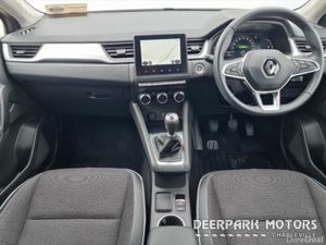 Renault Captur TCe 90 Techno - Image 2