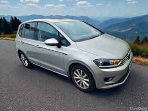 2016 Volkswagen Golf 1.2 TSI 110 bhp Lounge - Image 3