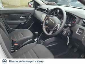 Dacia Duster 1.0 PETROL 90BHP EXPRESSION - Image 4