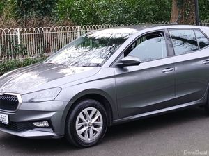 Skoda Fabia 2023 *AMBITION* 1.0 5dr - ONE OWNER - Image 3