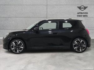 Mini Cooper Cooper SE - Image 3