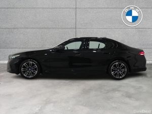 BMW 5-Series 530e M Sport Saloon - Image 4