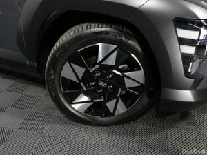 Hyundai KONA HYBRID ELEGANCE 1.6L PETROL COMPACT S - Image 4