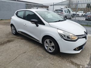 2016 Renault Clio 1.2 dynamique nav - Image 3