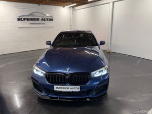 2022 BMW 5-Series 520d Msport Auto - Image 3