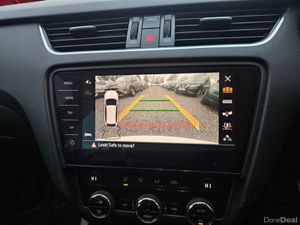 Skoda Octavia COM Style 1.6tdi 115HP 4DR - Image 4