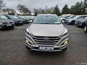 Hyundai Tucson 2.0 SE NAV Automatic 4wd - Image 3
