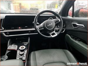 Kia Sportage Anniversary Edition Plug-in Hybrid - Image 4