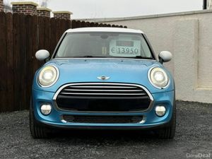 Mini Cooper 1.5 AUTO - UPGRADED ALLOYS - LOW MILEA - Image 2