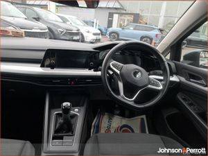 Volkswagen Golf 2.0 TDI 115HP Comfort - Image 4