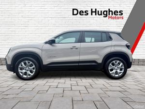 Jeep Avenger 2025 Hybrid Automatic Altitude - Image 4