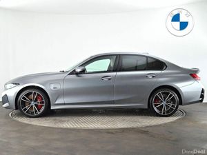 BMW 3-Series 330e M Sport Saloon - Image 3