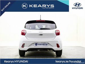 Hyundai i10 Deluxe Plus - Image 2