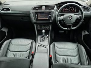 Volkswagen Tiguan ** ALLSPACE ** HIGHLINE ** AUTO - Image 2