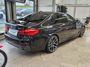 18 BMW 520 M-SPORT WITH M-PERFORMANCE KIT - Image 3