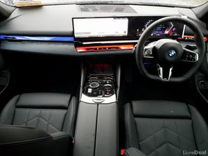 BMW 5-Series 530e M Sport Saloon - Image 4