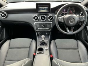 Mercedes-Benz A-Class A160 Style 5 Door Hatchback - Image 4