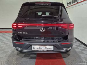 Mercedes-Benz EQB 250+ SPORT EXECUTIVE (7 SEATER / - Image 3