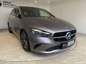 Mercedes-Benz 200 2023 - Image 3