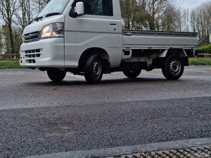 Daihatsu Hijet 2014 4WD - Image 4