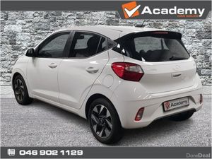 Hyundai i10 Deluxe Plus 5DR - Image 3