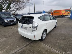 Toyota Prius Alpha Hybrid 7 Seater 2013 - Image 4