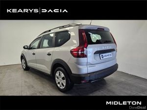 Dacia Jogger TCe 110 Essential - Image 2