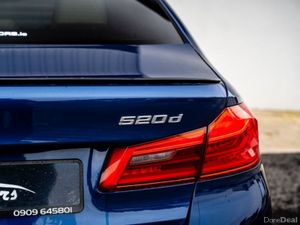 BMW 5-Series D G30 M Sport *M performance* - Image 4