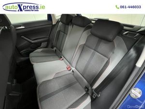 Volkswagen Polo 1.0 TSI HIGH LINE Automatic, Rever - Image 4